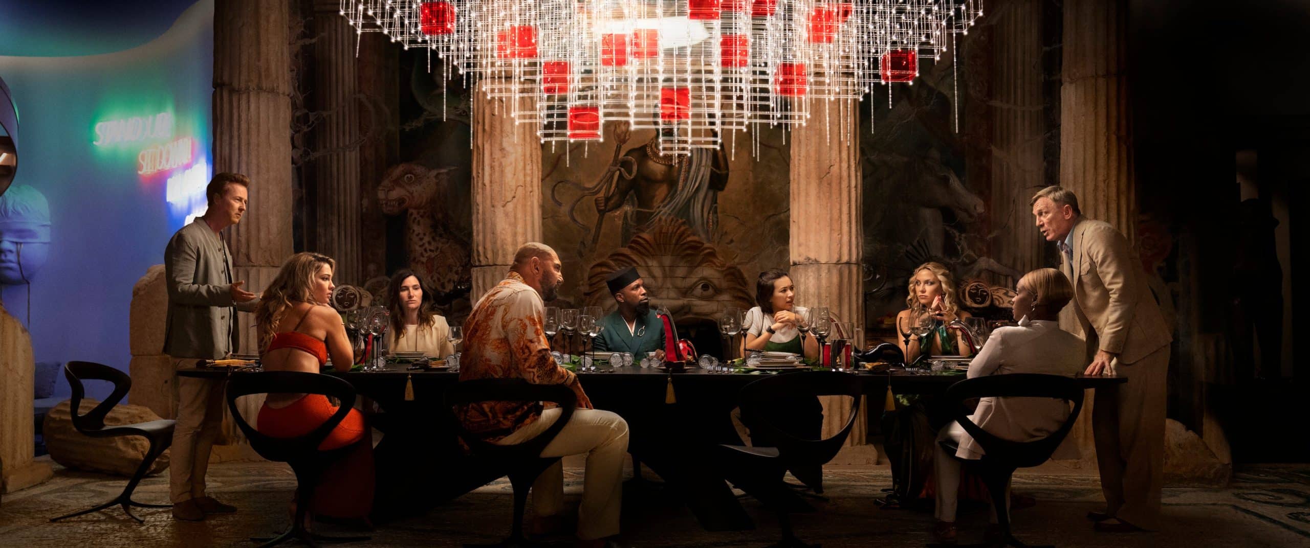 glass-onion-knives-out-mystery-scene