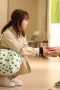 Nonton film Who Does Housework Anymore? Season 1 Episode 4 terbaru di Dutamovie21